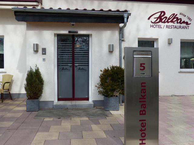 Hotel/Restaurant Balkan Sömmerda Exteriör bild