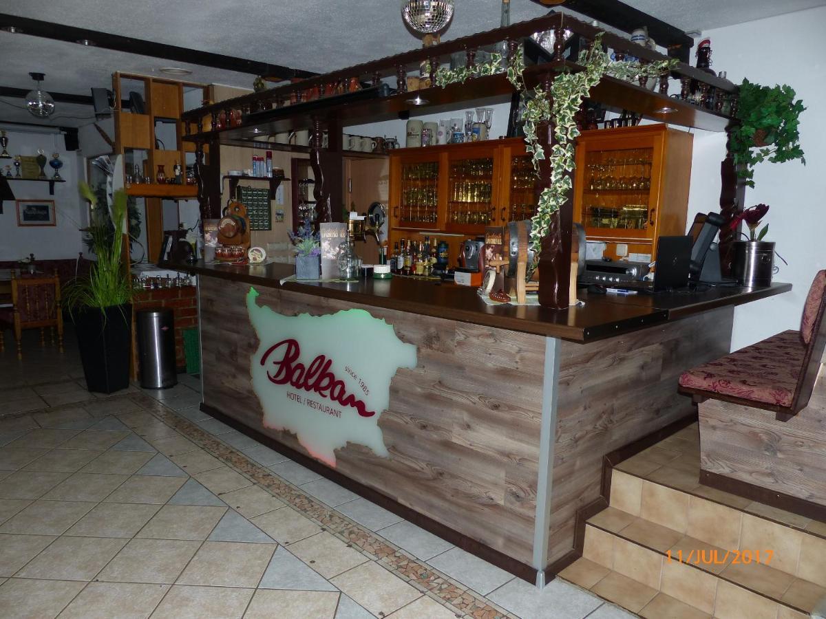 Hotel/Restaurant Balkan Sömmerda Exteriör bild