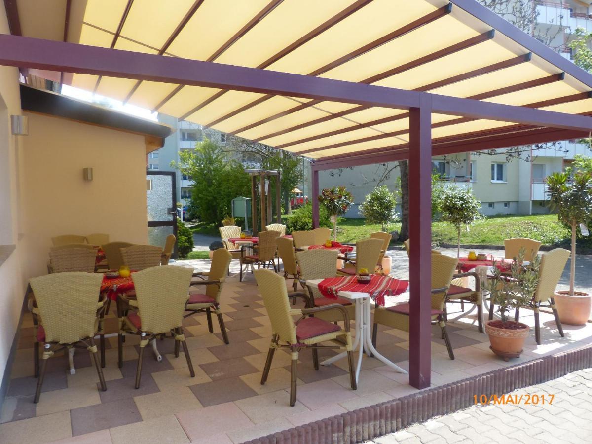 Hotel/Restaurant Balkan Sömmerda Exteriör bild