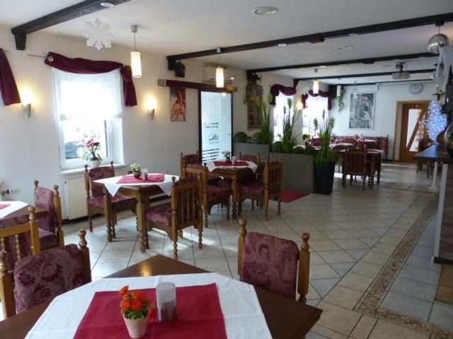 Hotel/Restaurant Balkan Sömmerda Exteriör bild