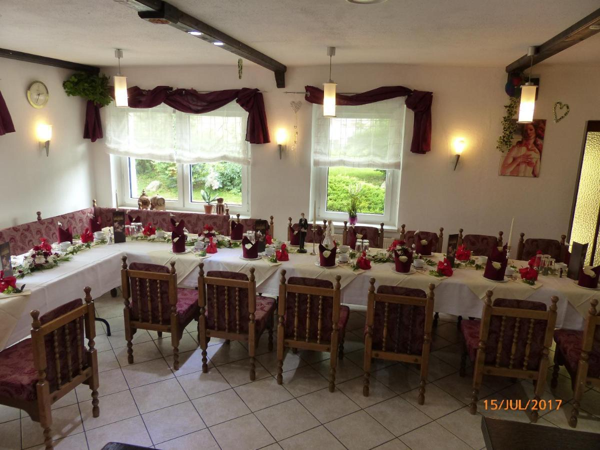 Hotel/Restaurant Balkan Sömmerda Exteriör bild